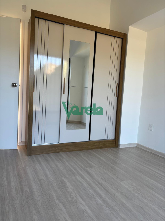 Casa ID.22757 - Alquiler de muy buena casa en Shangrila sur, 4 dormitorios, 3 baños