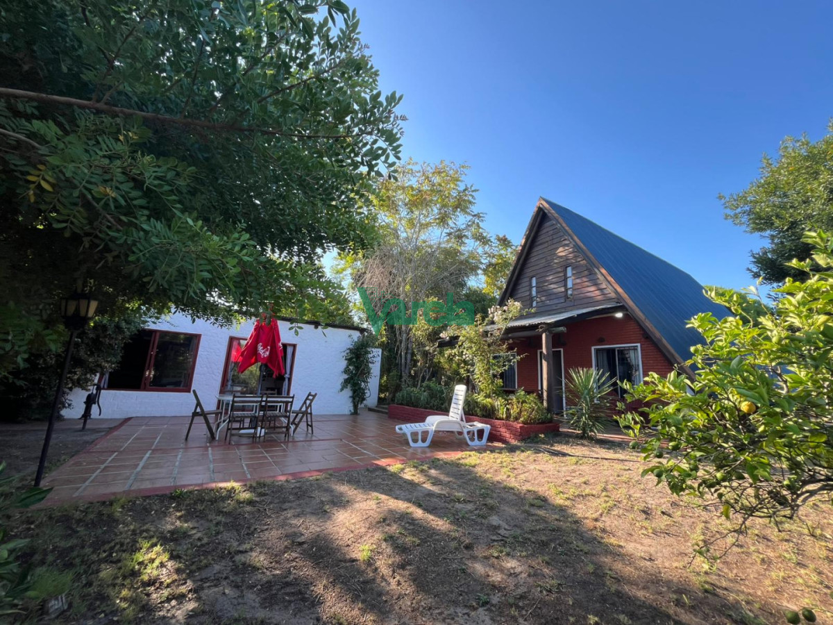 Casa ID.22966 - Casa de 3 dormitorios y 2 baños en La Floresta Sur