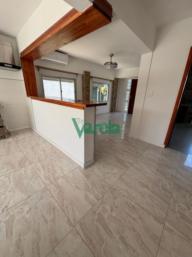 Casa ID.22980 - Casa en alquiler Medanos de Solymar frente a Rambla 3 dormitorios