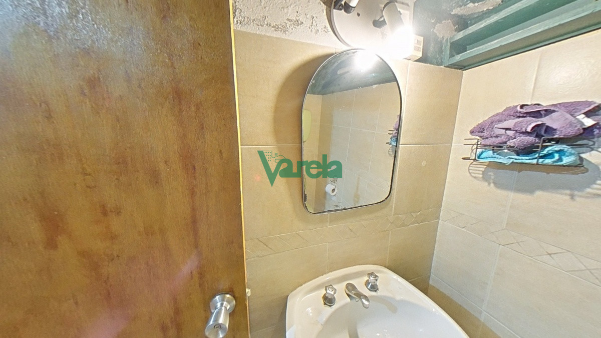 Casa ID.21213 - Casa en Venta en El Pinar al sur 3 dorm, 3 baños y piscina.