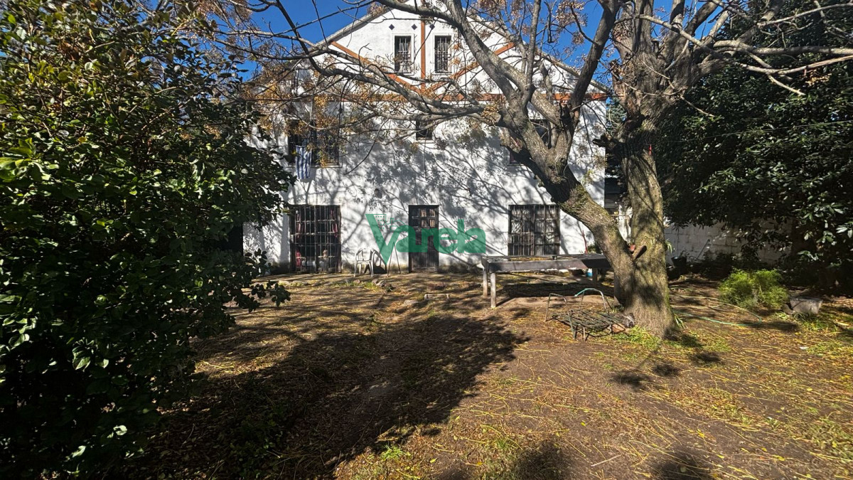 Casa ID.22668 - 2 casas en 700 mts terreno 