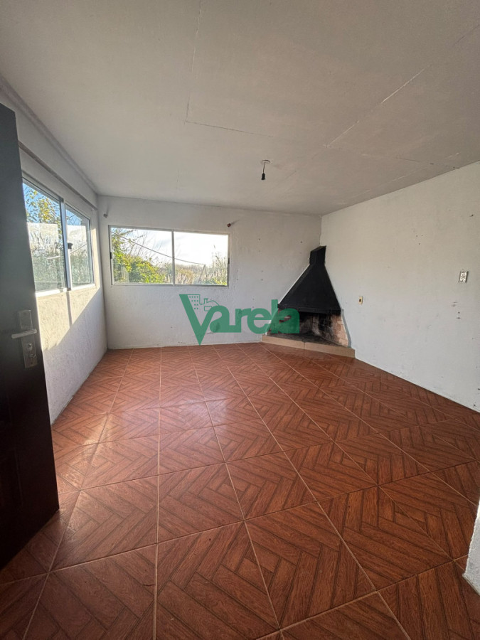 Casa ID.23090 - Inversion, venta local comercial y tres apartamentos, Los Aromos