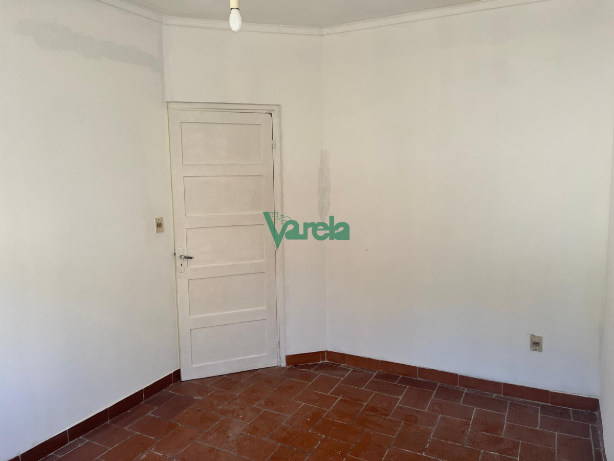 Casa ID.22270 - Venta casa, Punta Gorda , 2 dormitorios,1baños completo, jardín, cochera, patio con parrillero