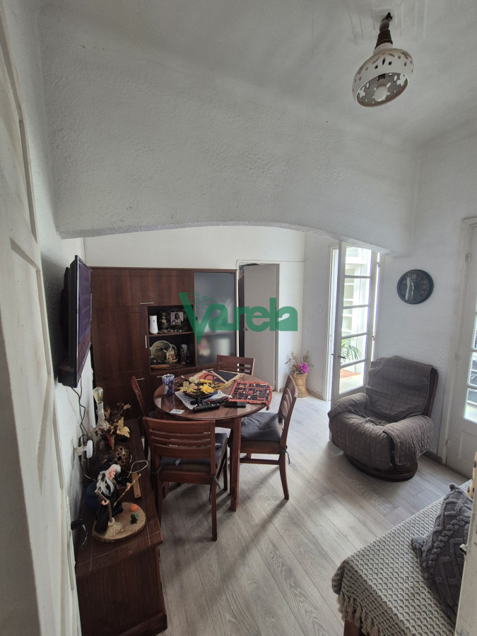 Casa ID.22753 - Vanta casa 2 dormitorios Garibaldi esq Porongos