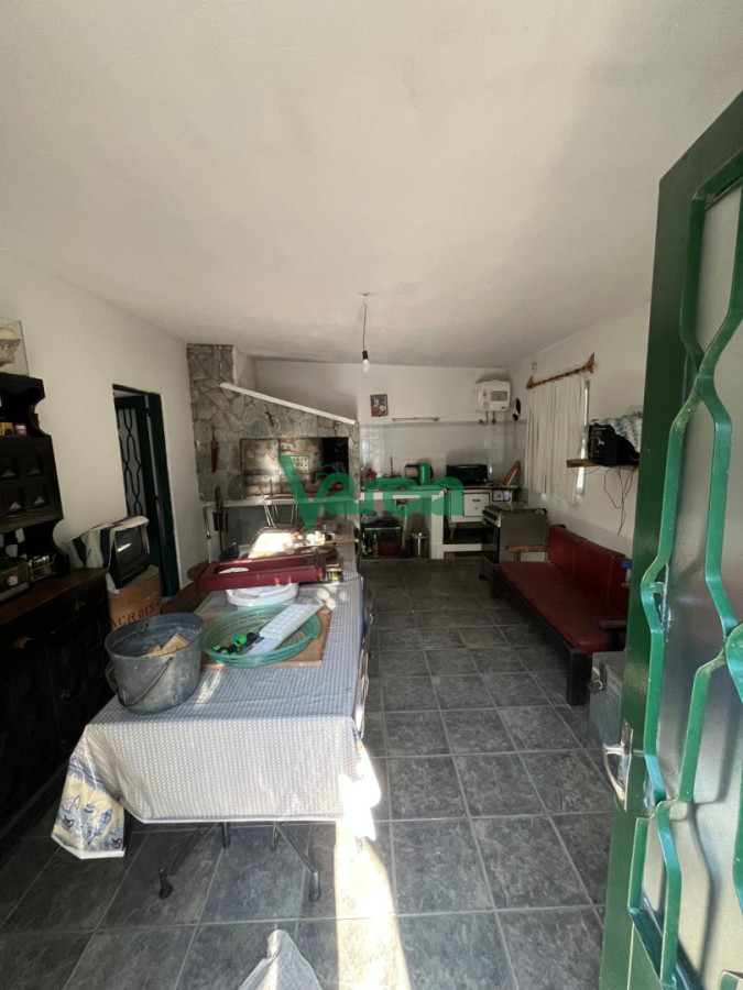 Casa ID.22811 - Venta de casa en Neptunia Sur, Chalé de tejas, 3 dormitorios