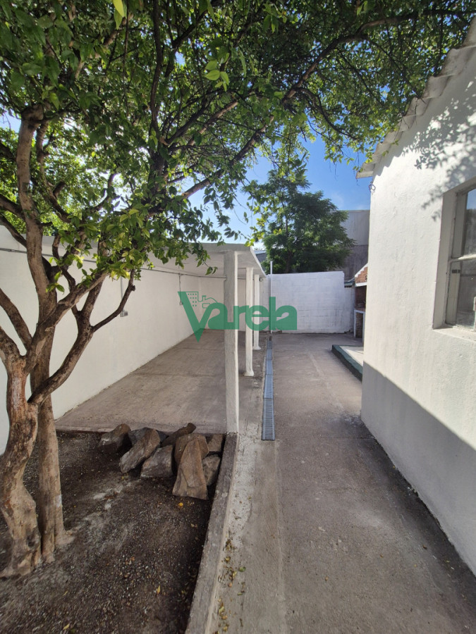 Casa ID.22916 - Alquiler 2 dormitorios op a 3 calle Bell prox Millan