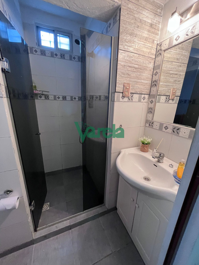 Casa ID.21455 - Venta casa Buceo padrón único 3 dorm 2 baños bbcoa garage