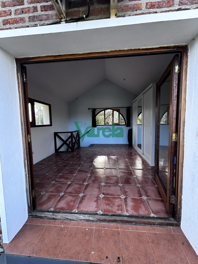 Casa ID.22717 - Casa mas local en venta 3 dormitorios 3 baños en El Pinar sur
