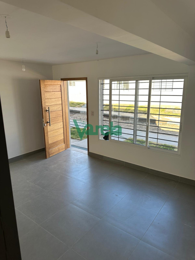 Casa ID.22458 - Alquiler casa 2 dormitorios a estrenar Carrasco norte, cochera, Portones Shopping