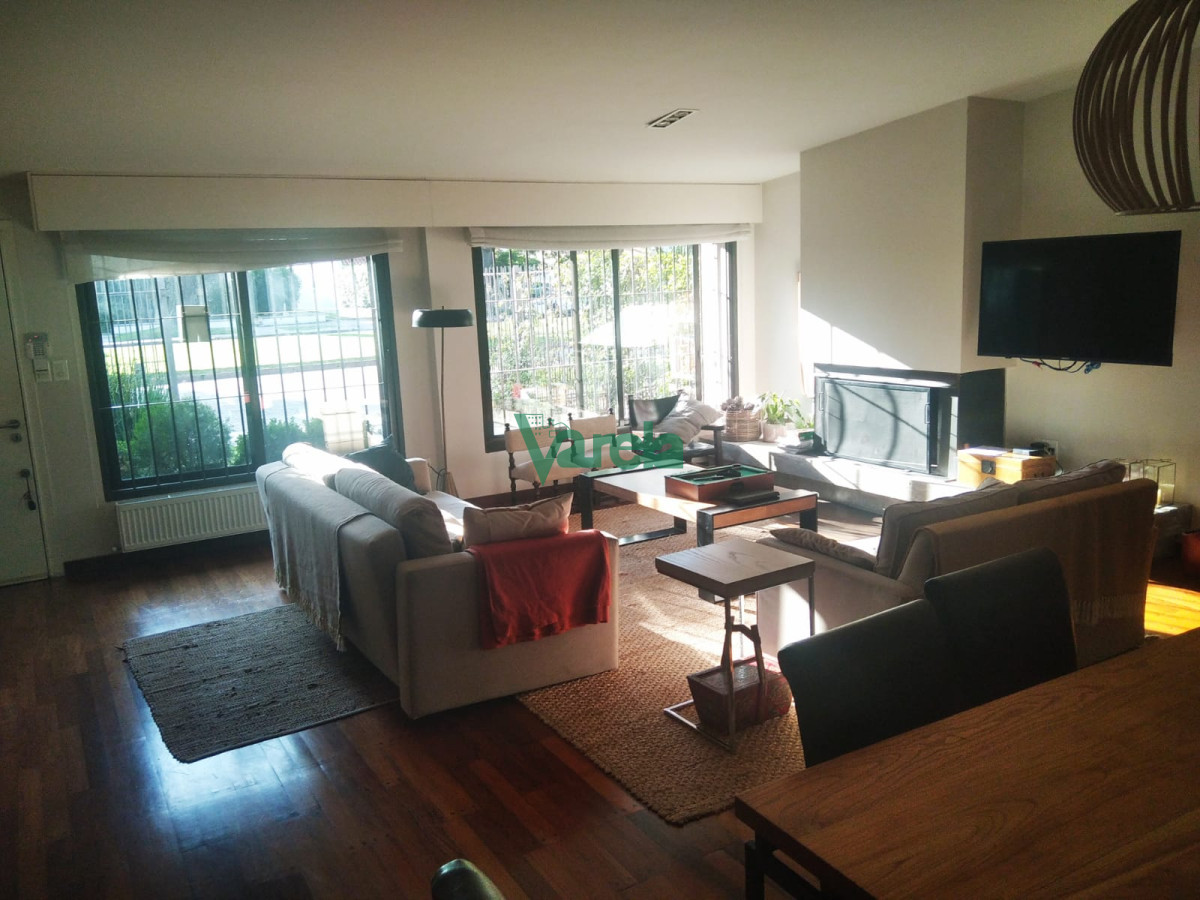 Casa ID.22490 - Venta casa Punta Gorda, 3 dormitorios, estar, jardín, fondo, barbacoa