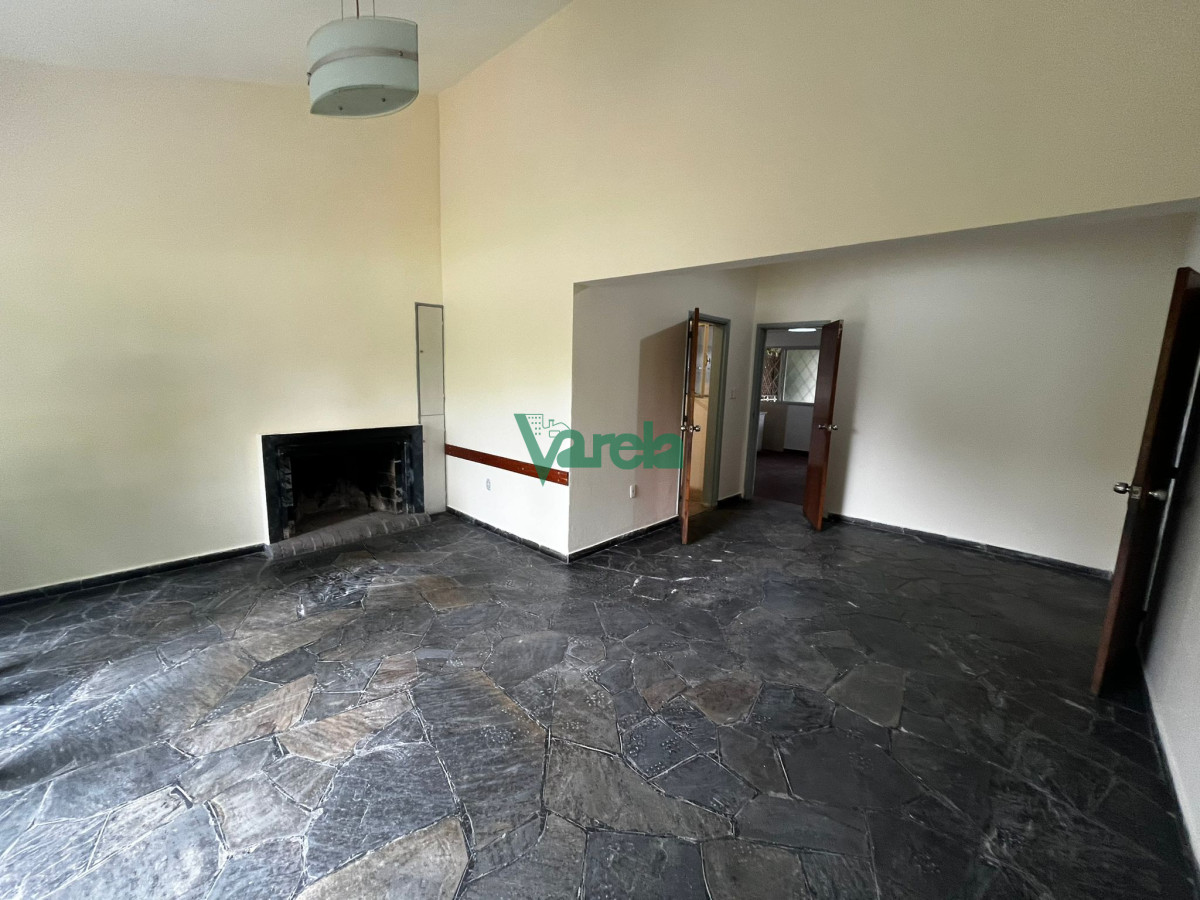 Casa ID.22389 - Venta de casa de 2 o 3 dormitorios en el Bosque