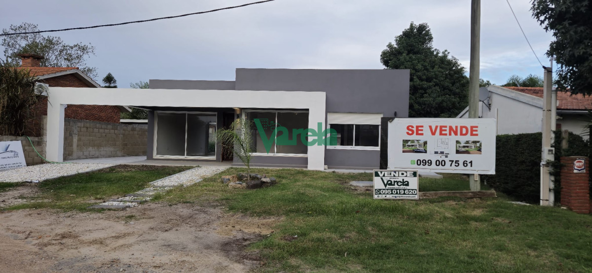 Casa ID.22216 - Venta Casa, Villa Argentina, 3 dormitorios, 2 baños, cerca de la playa.