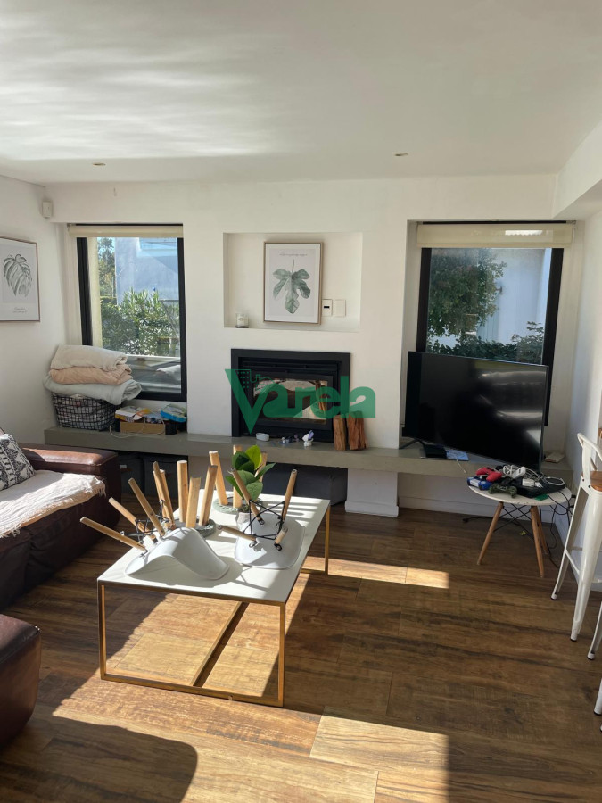 Casa ID.22630 - Venta casa en Mirador de la Tahona, 3 y servicio, 240 m2 en 1000 m2 de terreno