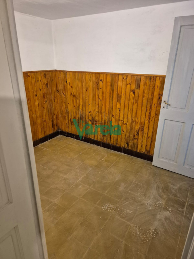 Casa ID.22974 - Venta un padron, una casa y dos locales comerciales Atahualpa