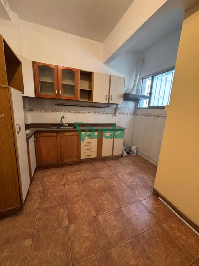 Casa ID.23073 - Casa a la venta PH altos de dos dormitorios en Parque Rodo