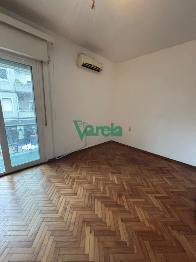 Casa ID.23073 - Casa a la venta PH altos de dos dormitorios en Parque Rodo