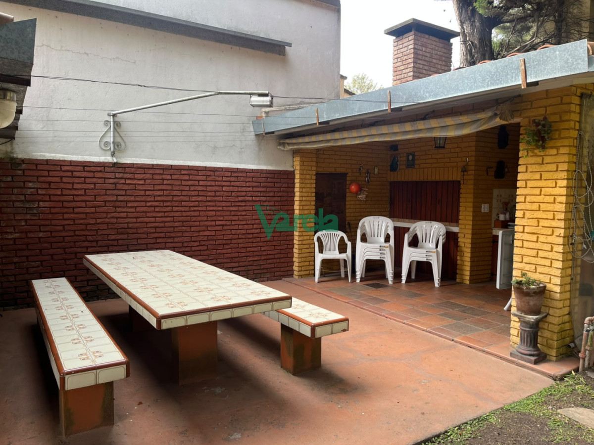 Casa ID.23115 - Residencia 3 dormitorios, 3 baños en Atlantida 