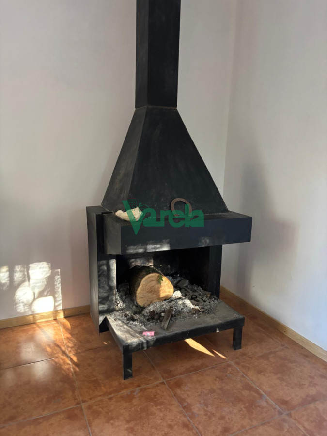 Casa ID.23008 - Casa en alquiler de 4 dormitorios en Lagomar lado Sur