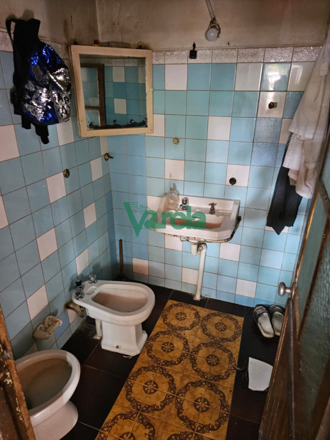 Casa ID.22974 - Venta un padron, una casa y dos locales comerciales Atahualpa