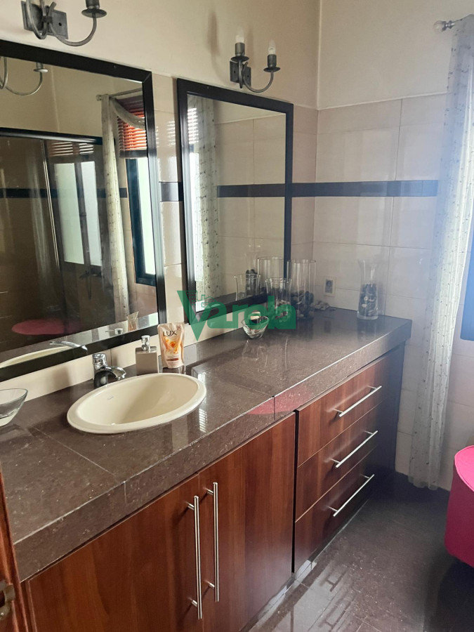 Casa ID.22251 - Venta casa, Punta Gorda, 3 dormitorios,2 baños completos, 185m2 