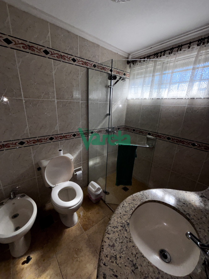 Casa ID.22574 - Casa en venta en El Pinar Sur 5 dormitorios 5 baños !! 