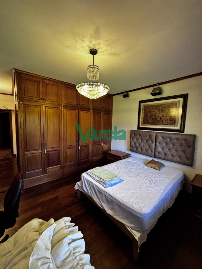 Casa ID.22574 - Casa en venta en El Pinar Sur 5 dormitorios 5 baños !! 