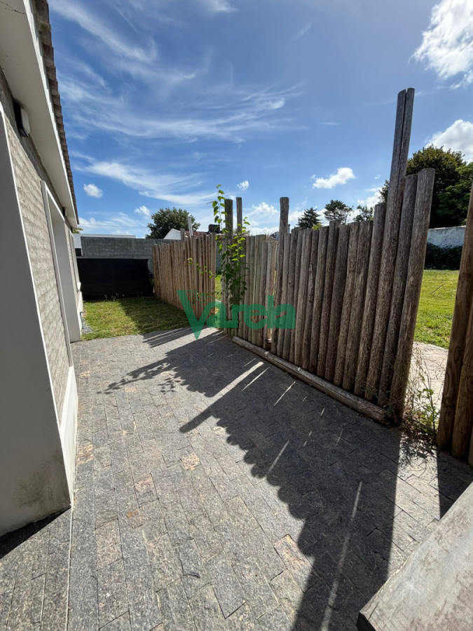 Casa ID.22943 - Casa en Alquiler Solymar 2 dormitorios