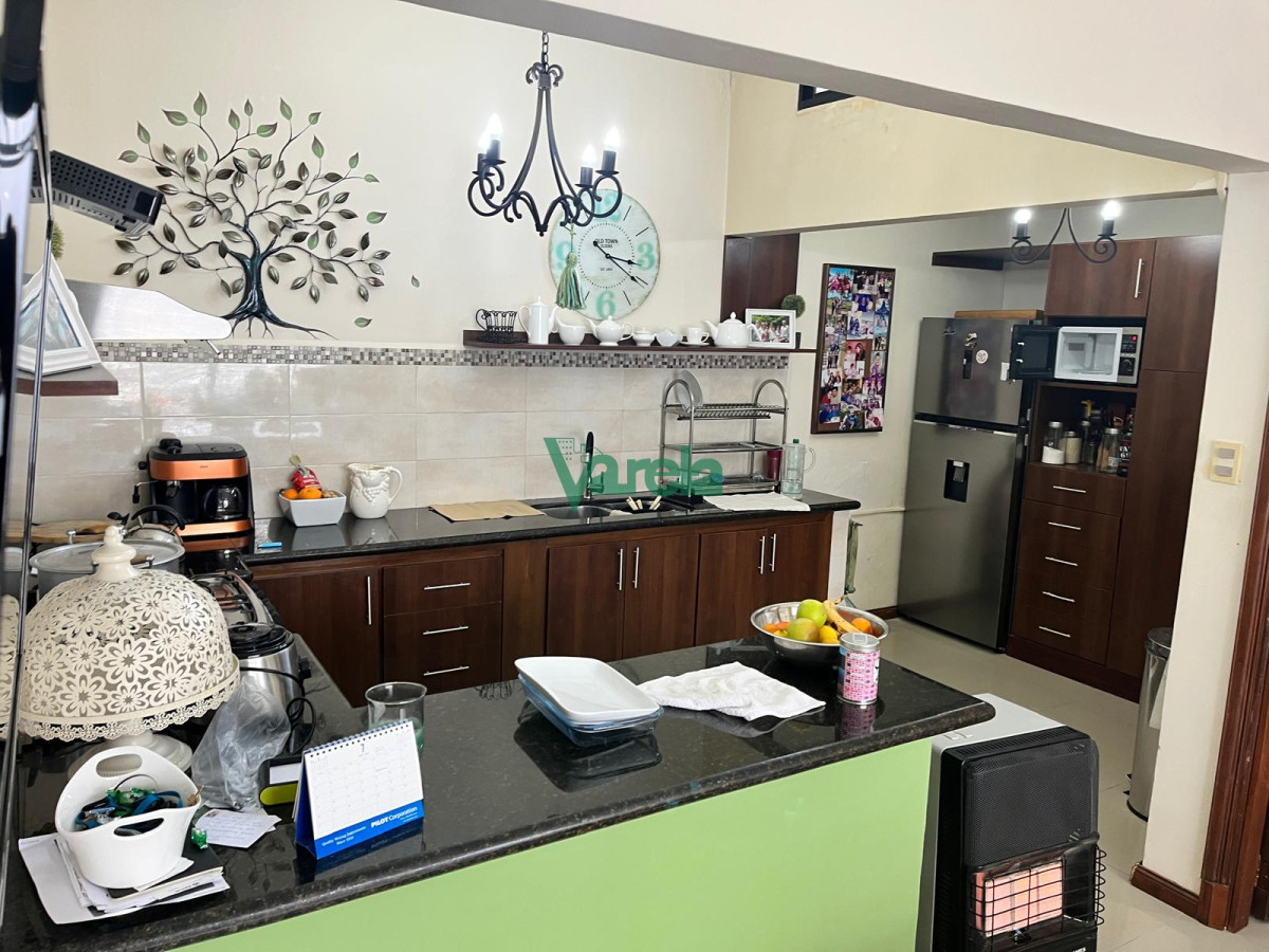 Casa ID.22251 - Venta casa, Punta Gorda, 3 dormitorios,2 baños completos, 185m2 