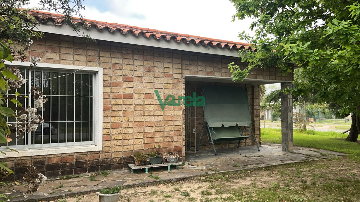 Casa ID.22390 - Venta casa Solymar al sur 2 dormitorios con saneamiento 