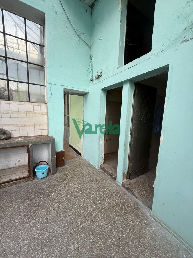 Casa ID.22627 - Venta casa de Altos en el Centro, 14 dormitorios, 2 baños, inversion