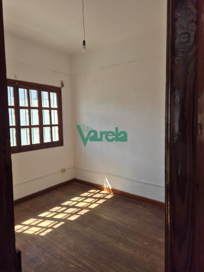 Casa ID.22974 - Venta un padron, una casa y dos locales comerciales Atahualpa
