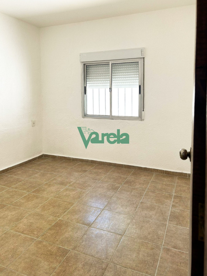 Casa ID.22921 - Venta de casa de dos dormitorios con cochera en Malvin Norte 