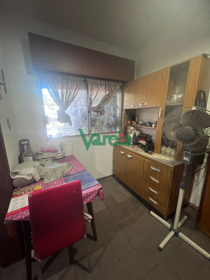 Casa ID.22539 - Venta Casa Con Terreno y 2 Apartamentos Colon Ideal Renta