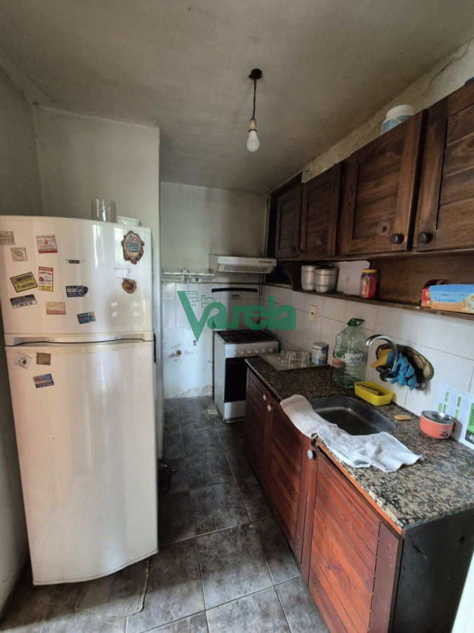 Casa ID.23190 - Venta casa 7 dormitorios, 4 baños, Aguada, Gral Flores y M.Garcia 