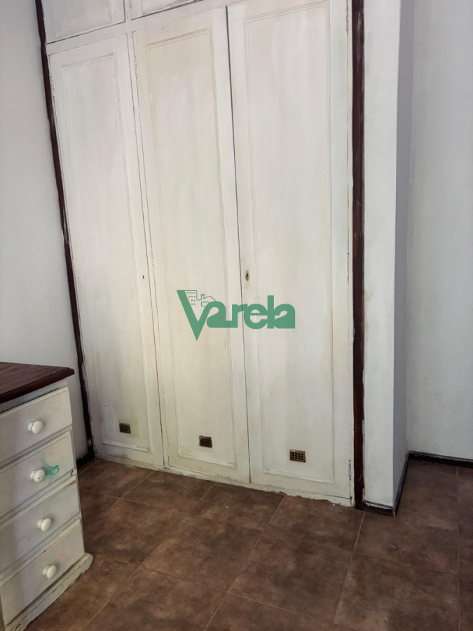 Casa ID.23007 - Casa en alquiler en Lagomar Sur de 4 dormitorios y 2 baños