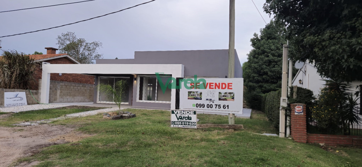 Casa ID.22216 - Venta Casa, Villa Argentina, 3 dormitorios, 2 baños, cerca de la playa.