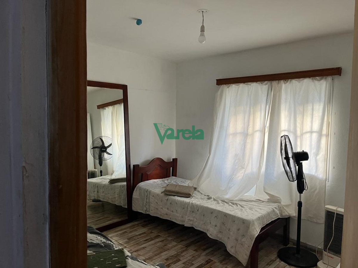 Casa ID.21796 - Venta de casa en Marindia de 2 dorm, estufa a leña, más negocio