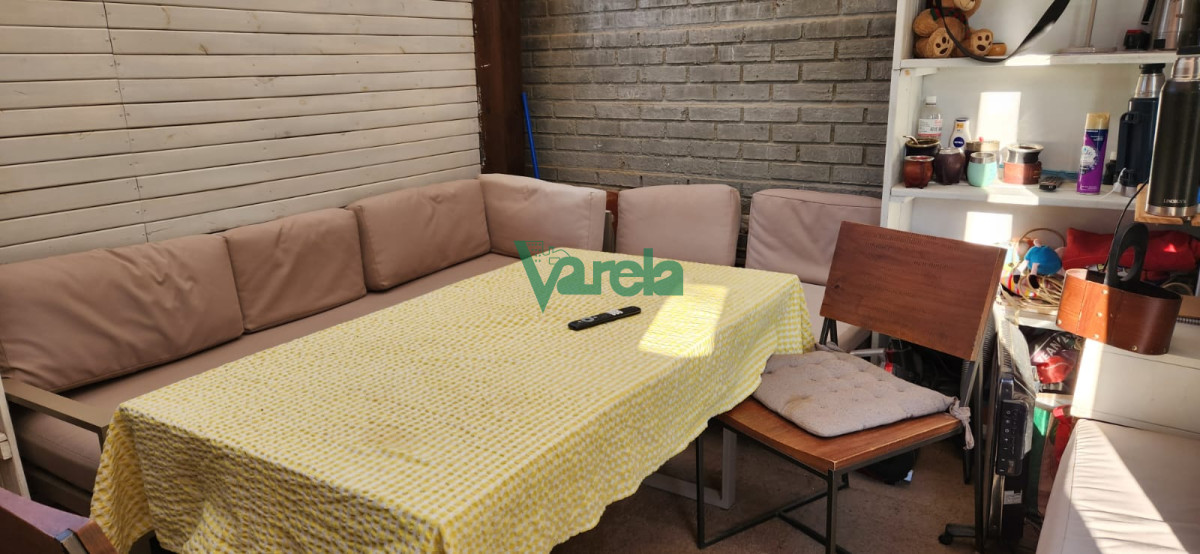Casa ID.22181 - Venta de 3 casas en un padrón. 2 alquiladas, ideal inversor, Shangrila