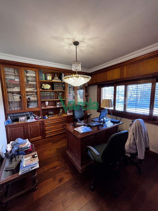 Casa ID.22574 - Casa en venta en El Pinar Sur 5 dormitorios 5 baños !! 