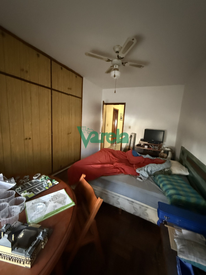 Casa ID.23106 - Venta Casa Padron Único Esquina la comercial 3 dor 2 baños garage