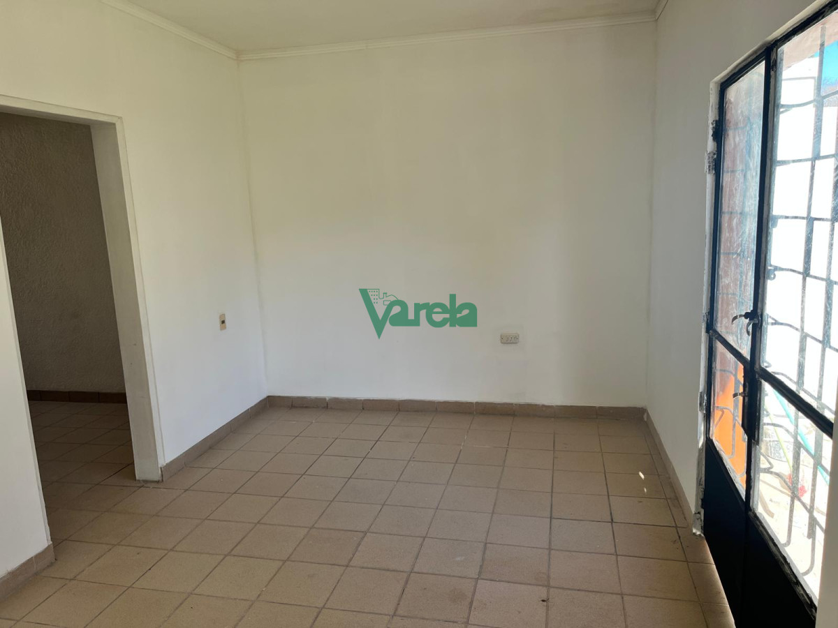 Casa ID.22270 - Venta casa, Punta Gorda , 2 dormitorios,1baños completo, jardín, cochera, patio con parrillero