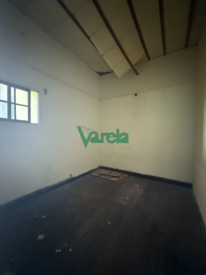 Casa ID.22627 - Venta casa de Altos en el Centro, 14 dormitorios, 2 baños, inversion