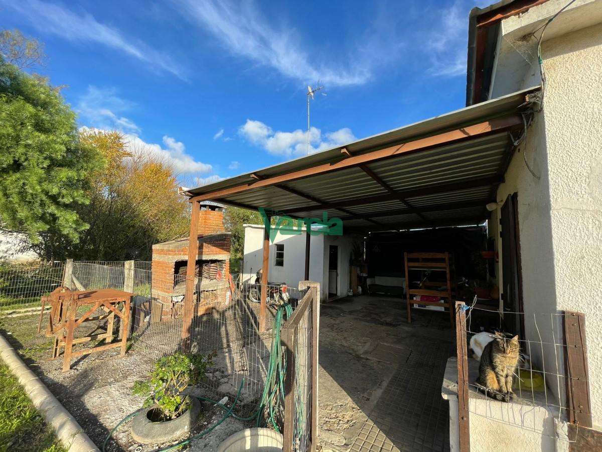 Casa ID.22219 - Venta de Casa, Soca, con 3 dormitorios, parrillero techado, gran terreno.