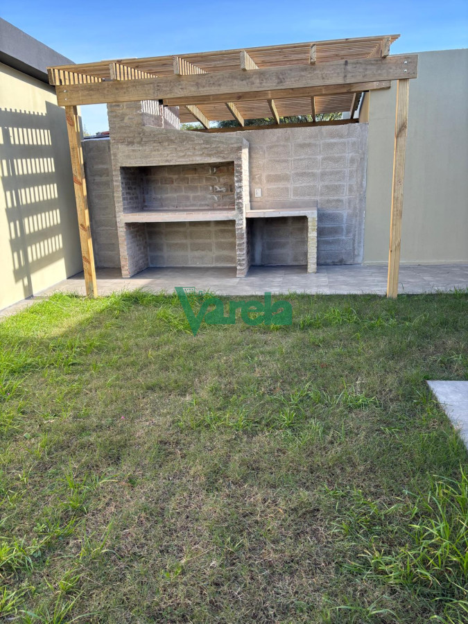 Casa ID.22640 - Excelente casa a estrenar de 4 dormitorios y 3 baños