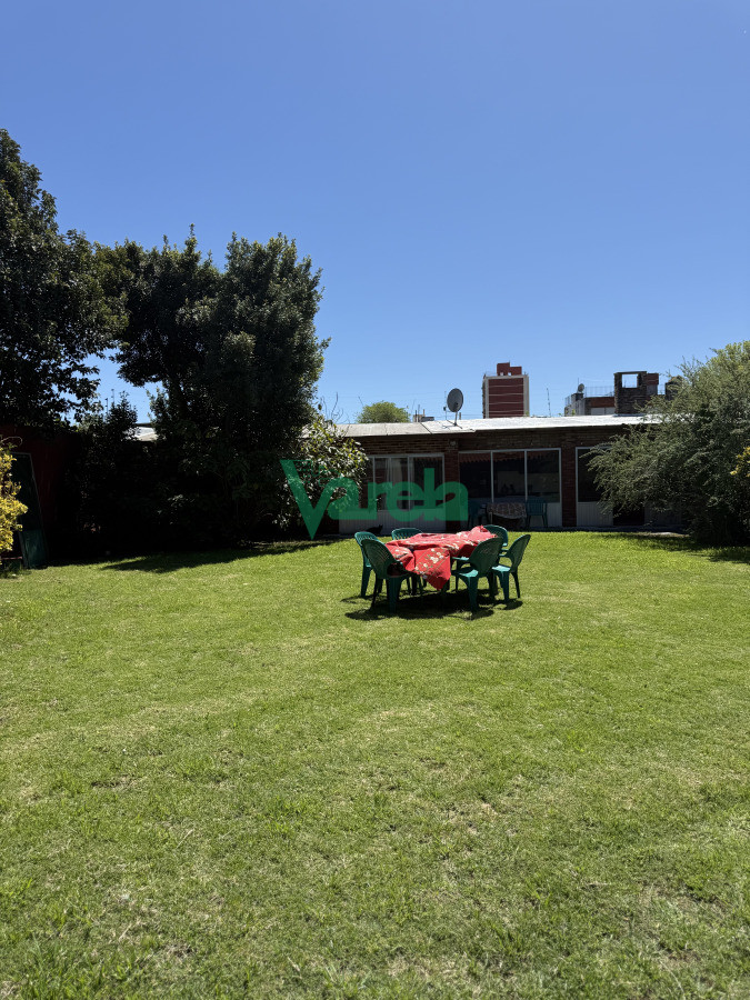 Casa ID.22789 - Venta Casa 3 Dormitorios 3 Baños Garage Fondo Buceo