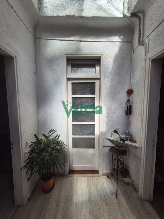 Casa ID.22753 - Vanta casa 2 dormitorios Garibaldi esq Porongos