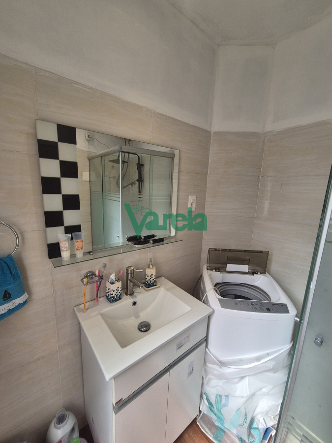 Casa ID.22753 - Vanta casa 2 dormitorios Garibaldi esq Porongos