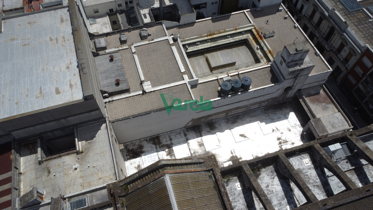 Casa ID.22552 - Venta Parking Ciudad Vieja Punto Estrategico No Lo Pierda