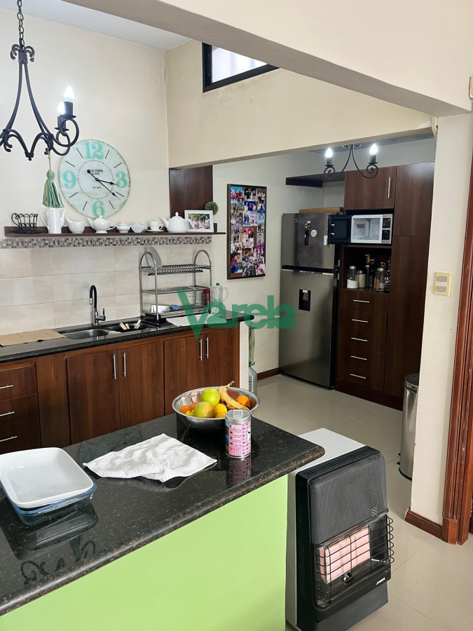 Casa ID.22251 - Venta casa, Punta Gorda, 3 dormitorios,2 baños completos, 185m2 