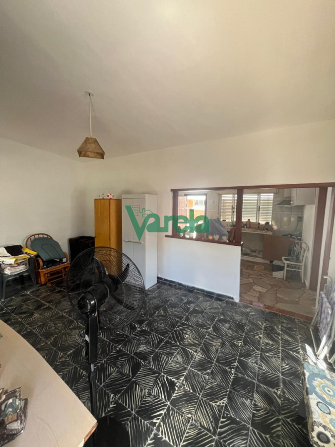 Casa ID.22949 - Venta de casa en Salinas sur, 2 dormitorios, apartamento y piscina